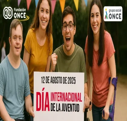 Cuatro jóvenes con discapacidad