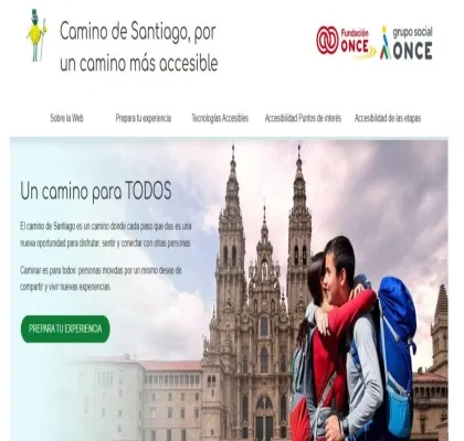 Pantallazo de la página web en la que se ve a dos jóvenes peregrinos abrazándose
