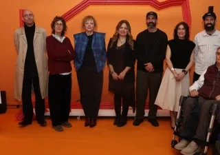 Todos lo sintegrantes del proyecto presentándolo en Arco