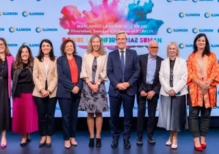 Participantes en la presentación del Informe de la Diversidad: Marcando la diferencia en DEI