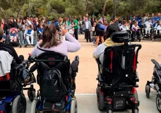 Personas con parálisis cerebral en una actividad de la Confederación Aspace