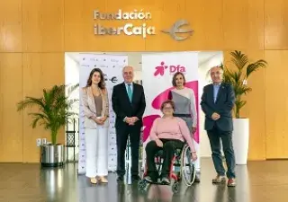 acto de renovación entre Fundación DFA y Fundación Ibercaja