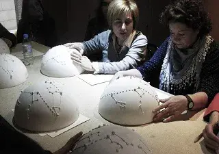 Taller de astronomía accesible para personas con discapacidad visual (Fuente: IAA-CSIC)