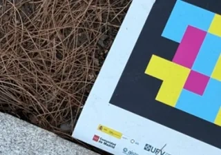 Un código Navilens dentro del campus de la UFV