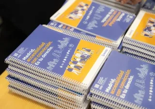 Cuadernos y programa de las VII jornadas de accesibilidad universal del ayuntamiento de Madrid