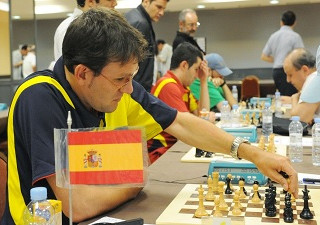 El ajedrecista del equipo nacional Gavril Draghici (Fuente: Federación Española de Deportes para Ciegos)