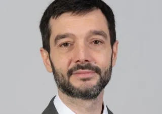 Cara de perfil del Ministro Pablo Bustinduy